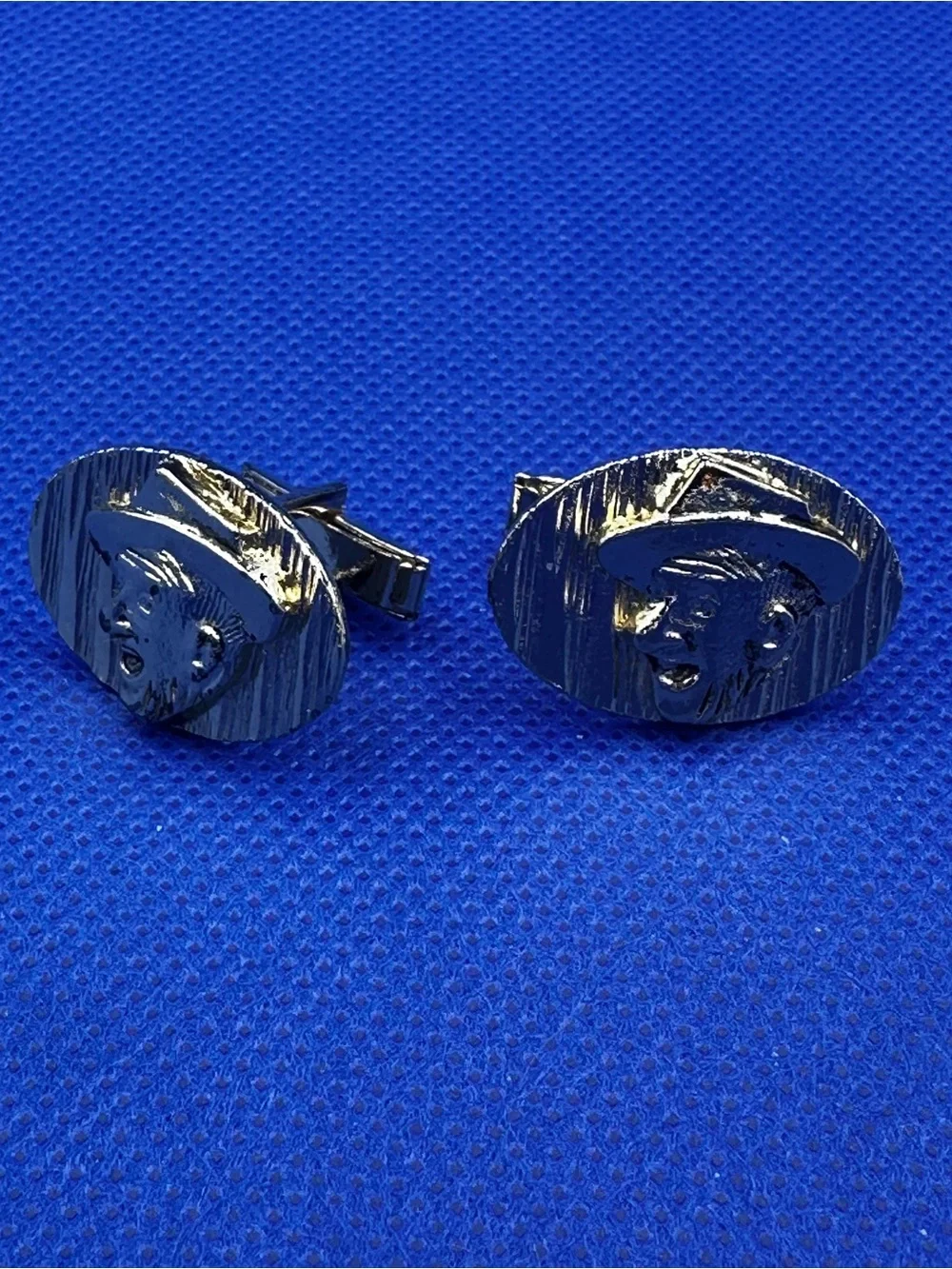 Vintage Goldtone Smiling Man Wearing Hat Cufflinks
